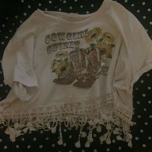 Crème cowgirl crop top